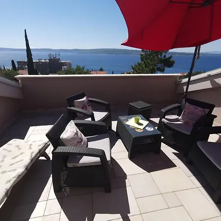 Fuer 6 Personen Mit Terrasse Und Meerblick By Interhome * Selce